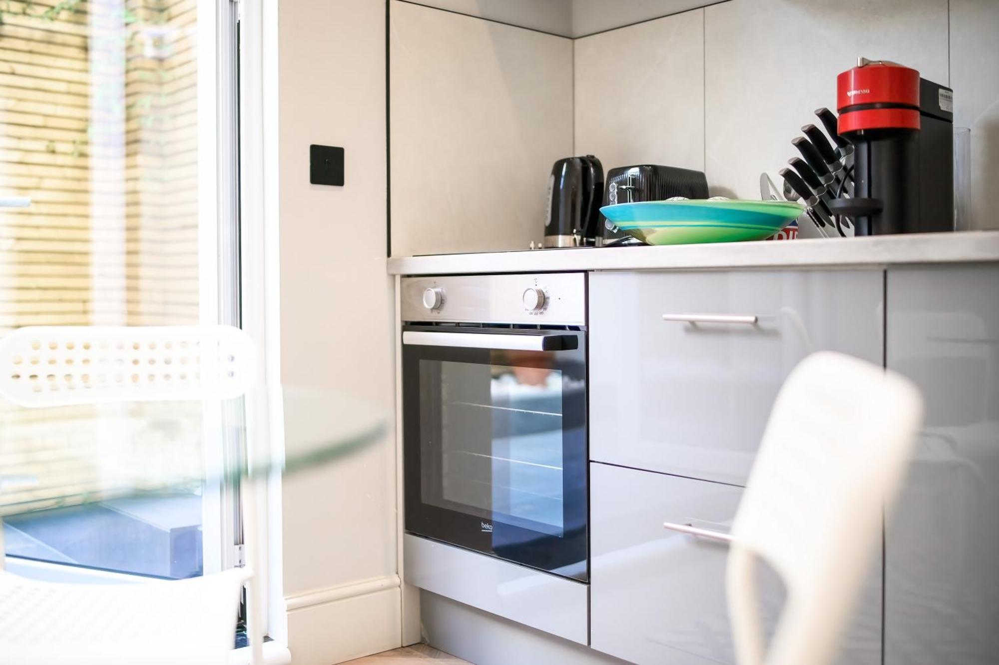 Nine Elms Modern Studio Apartments ลอนดอน ภายนอก รูปภาพ