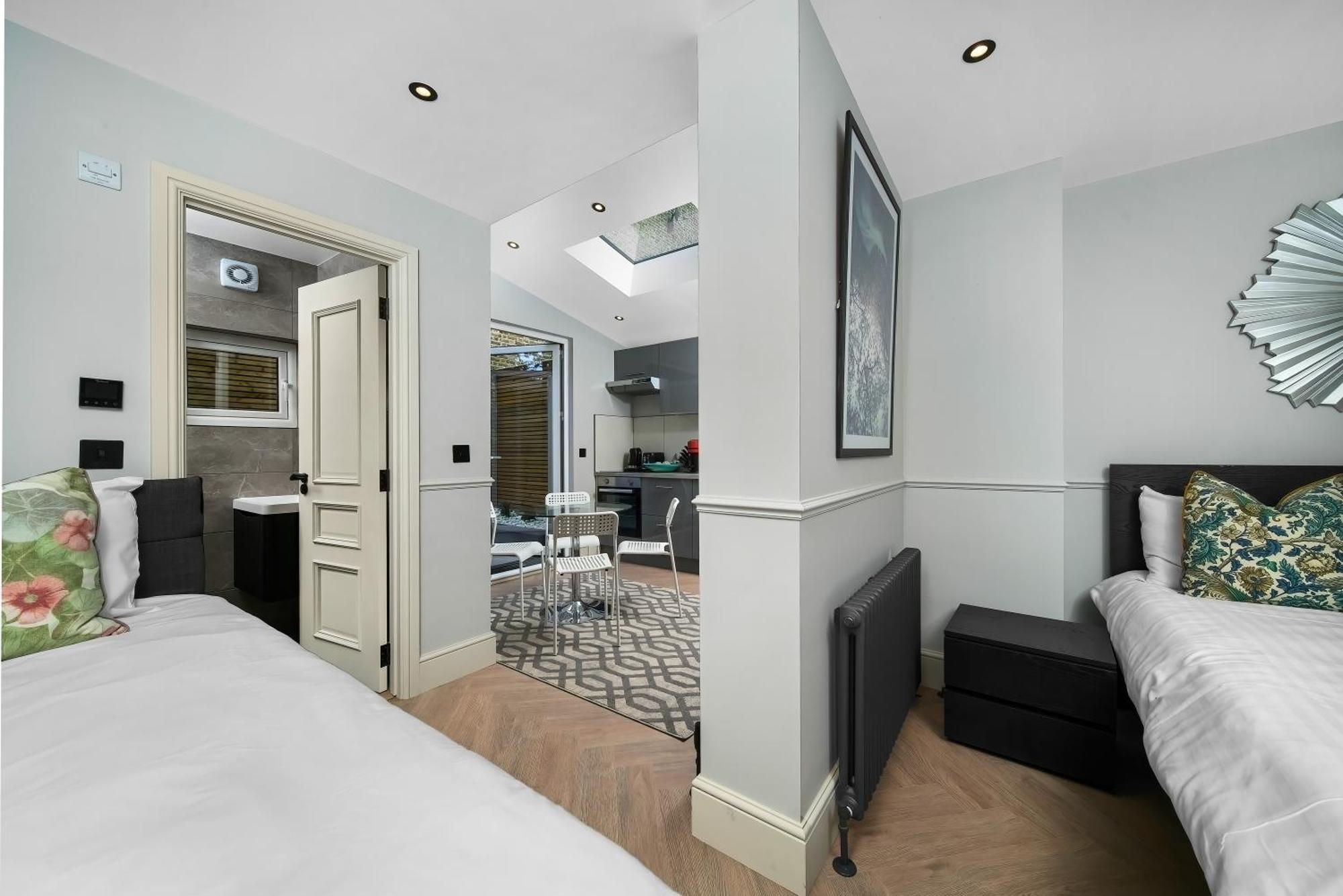 Nine Elms Modern Studio Apartments ลอนดอน ภายนอก รูปภาพ