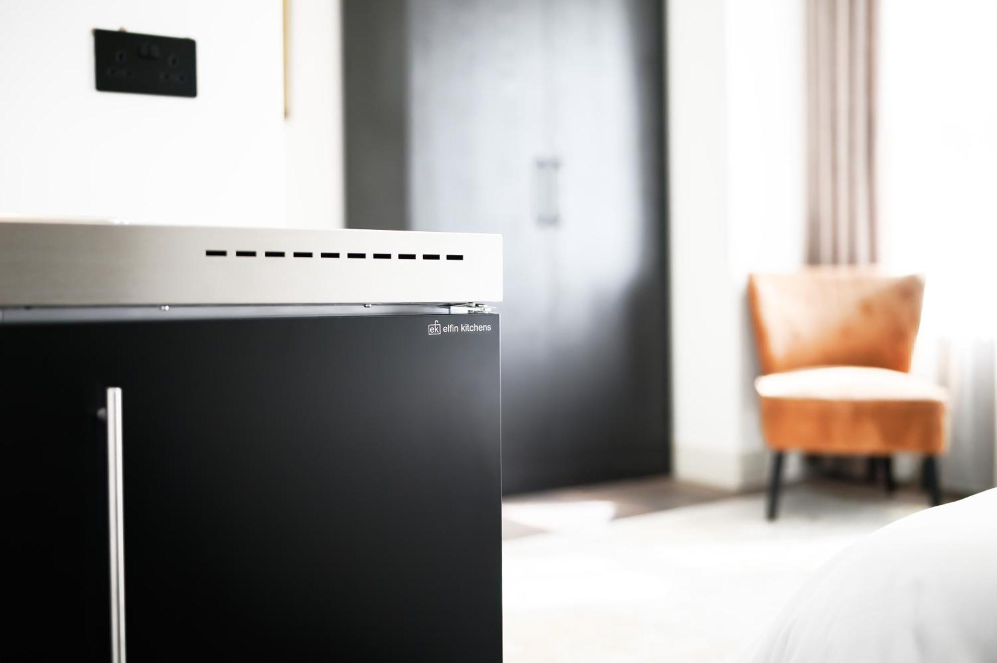 Nine Elms Modern Studio Apartments ลอนดอน ภายนอก รูปภาพ