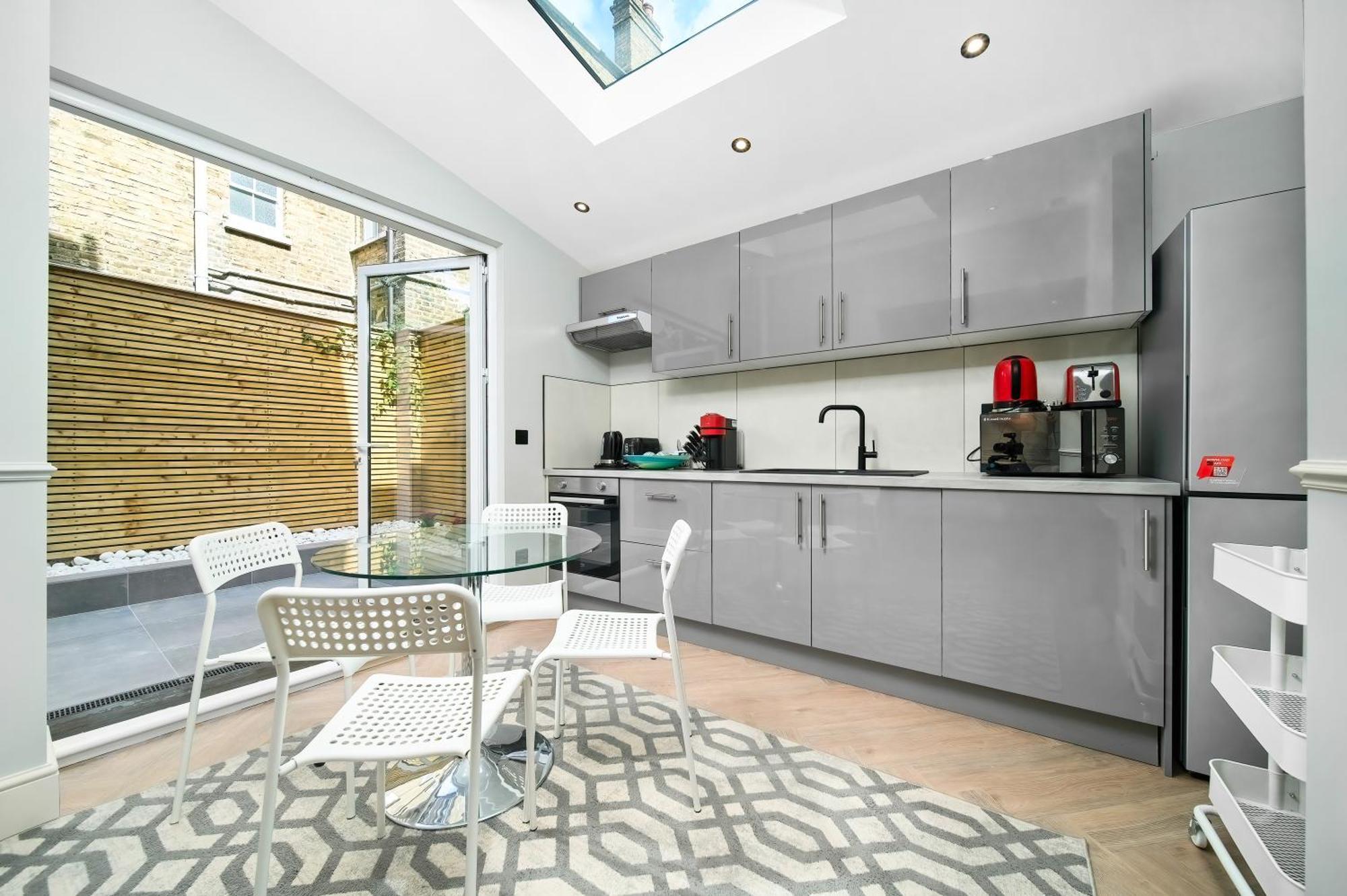 Nine Elms Modern Studio Apartments ลอนดอน ภายนอก รูปภาพ