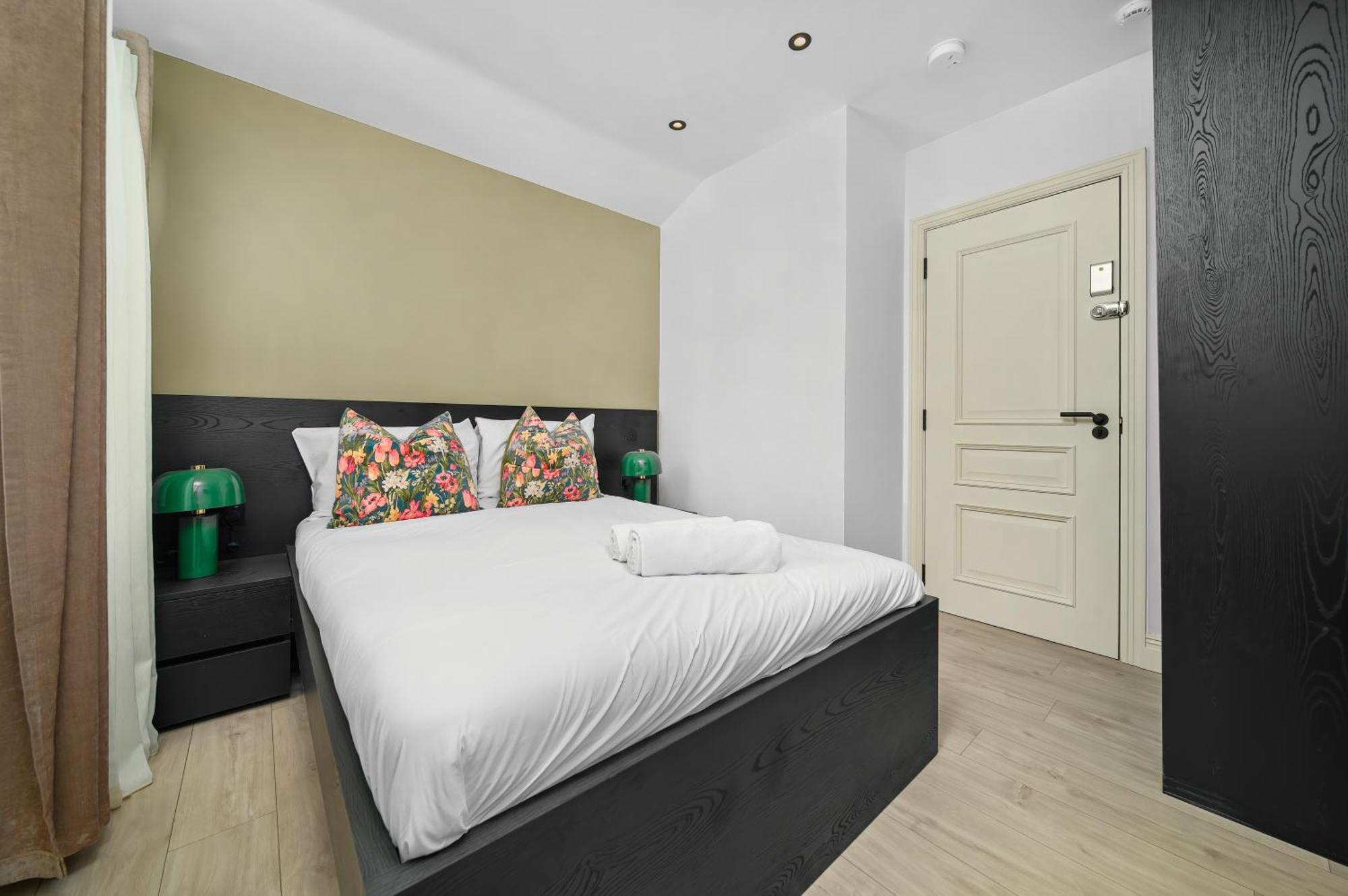 Nine Elms Modern Studio Apartments ลอนดอน ภายนอก รูปภาพ