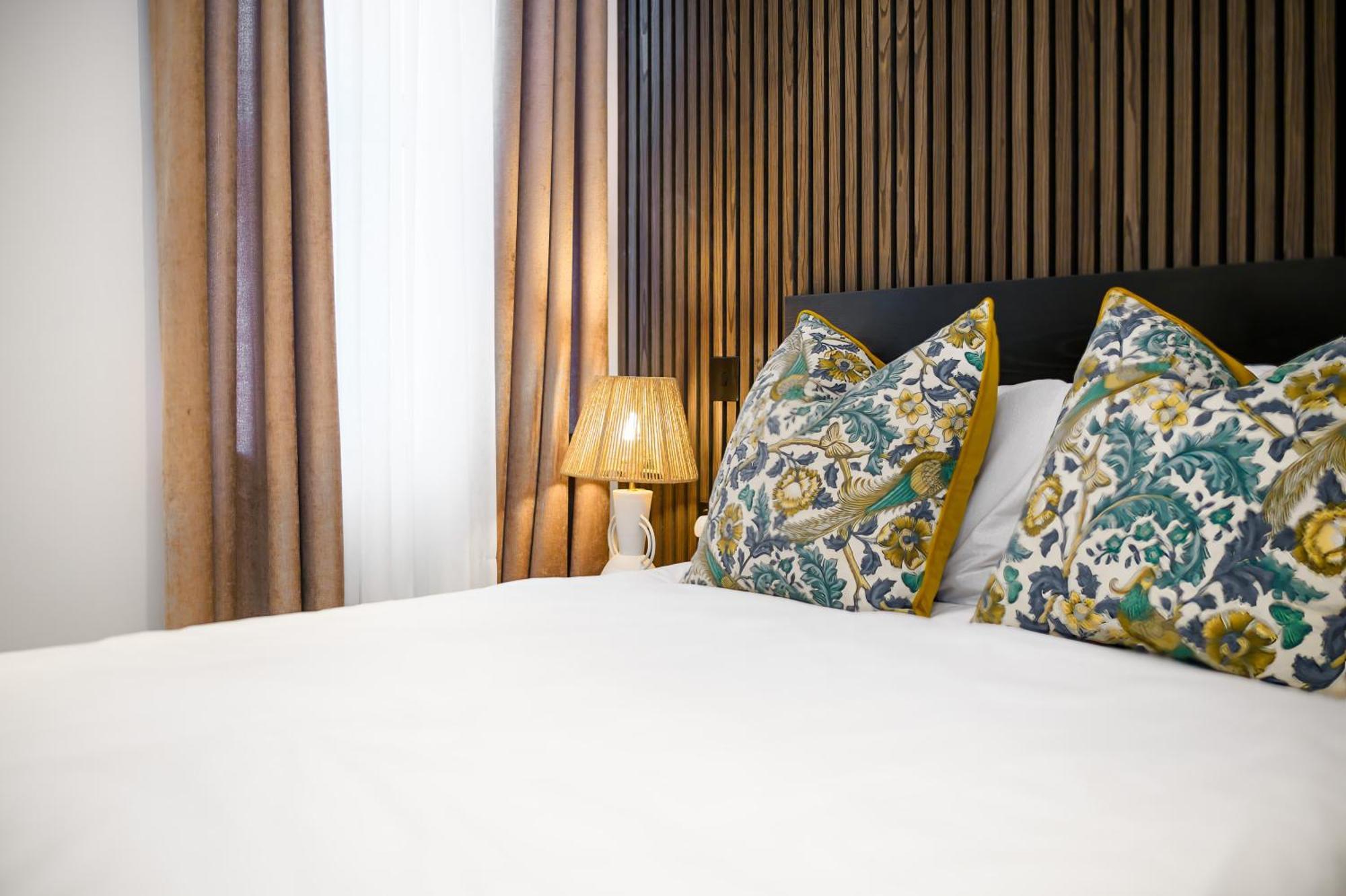Nine Elms Modern Studio Apartments ลอนดอน ภายนอก รูปภาพ