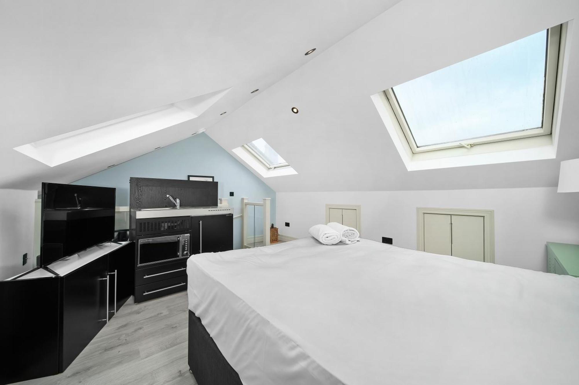 Nine Elms Modern Studio Apartments ลอนดอน ภายนอก รูปภาพ