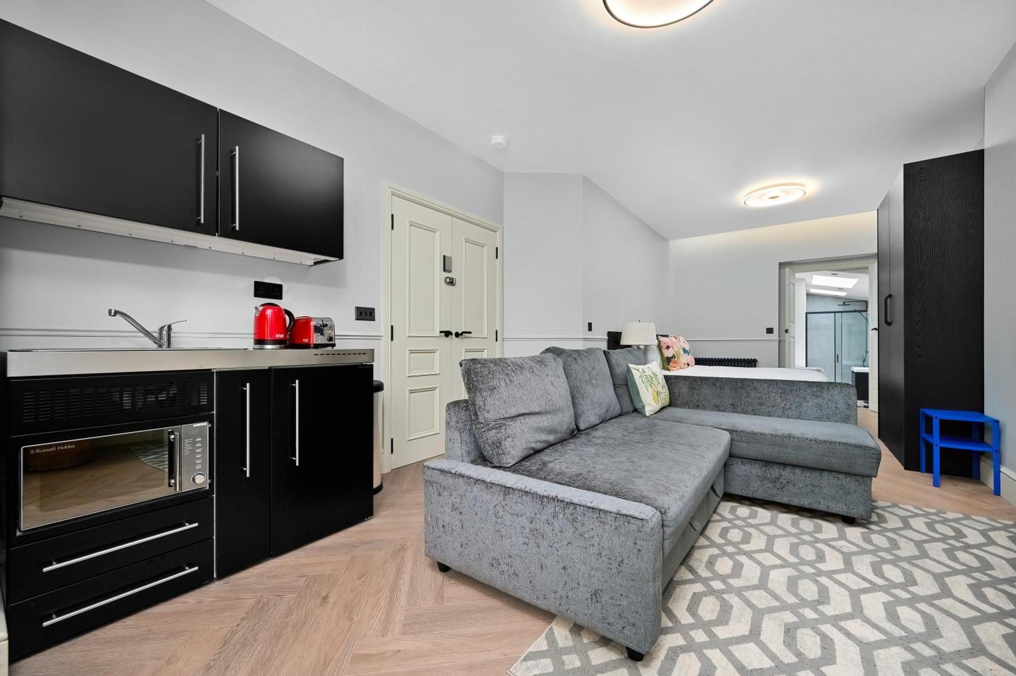 Nine Elms Modern Studio Apartments ลอนดอน ภายนอก รูปภาพ